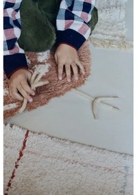 Barna mosható kézi szövésű pamut gyerek szőnyeg 110x100 cm Chicken – Lorena Canals