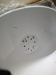 AKCIÓ Fehér-fekete BALI MARK szék fekete lábakkal II. osztály