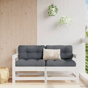 vidaXL 2 db fehér tömör fenyőfa kerti szék párnákkal