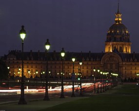 Poszter 50x40cm Esti kilátás a híres Les Invalides-re arany kupolával, Ass