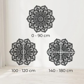 Fából készült mandala a falon | COUNESS