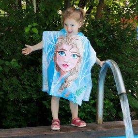 Disney Frozen/Jégvarázs 2. gyerek strandtörölköző poncsó