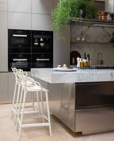 Masters bárszék, 65 cm magas, több színben - Kartell Szín: fekete