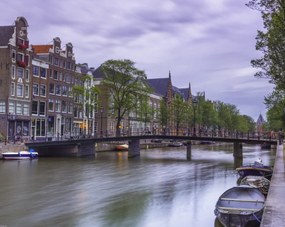 Poszter 76x60,5cm Csatorna Amszterdam városon keresztül 4, Assaf Frank