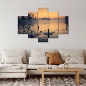 Hattyúk a vizen és a ködben képe (150x105 cm)