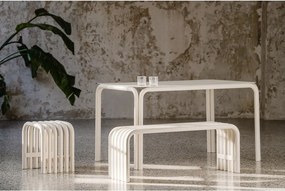 Bézs fém kerti pad Nokk – noo.ma