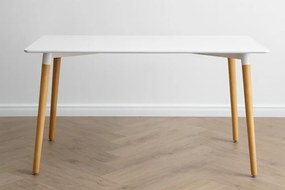 Téglalap alakú asztal 120 x 80 x 74 cm