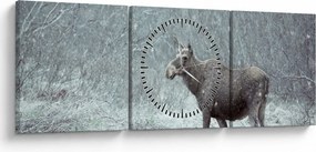 Kép - jávorszarvas egy hóval borított erdőben (órával) (90x30 cm)