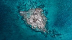 Művészeti fotózás Drone shot of a rocky island, Broome, Australia, Abstract Aerial Art, (40 x 22.5 cm)