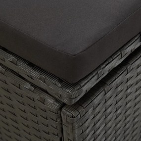 fekete polyrattan napozóágy párnákkal