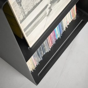 Fekete fém gurulós polcos állvány 40x73x38 cm Tower – YAMAZAKI