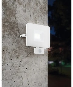 Eglo 33158 - LED reflektor érzékelővel FAEDO 3 LED/30W/230V IP44