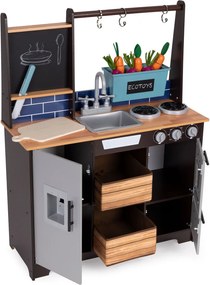 Fából készült konyha gyerekeknek veteményeskerttel és kiegészítőkkel