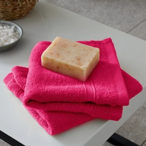 Sötét rózsaszín frottír pamut törölköző és fürdőlepedő készlet 6 db-os Zero Twist – Catherine Lansfield