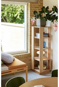 Natúr színű könyvespolc tölgyfa dekorral 45x140x45 cm Merge – Hübsch