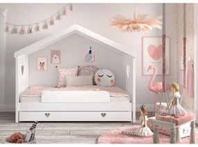 Fehér házikó alakú borovi fenyő gyerekágy kihúzható pótággyal, tárolóhellyel 90x200 cm AMORI – Vipack