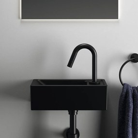 Matt fekete kerámia WC mosdó 37x21 cm i.Life S – Ideal Standard