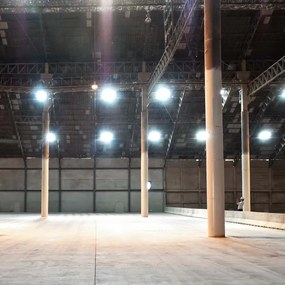 LED Ipari lámpa High Bay LED/150W/230V 3000/4000/6500K IP65 ø 27,7 cm