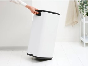 Fehér acél érintésre nyíló szemetes 30 l Bo Touch – Brabantia