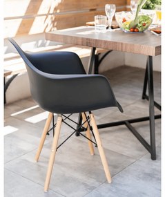 AKCIÓ Fekete étkezőszék LIZBONA II. osztály