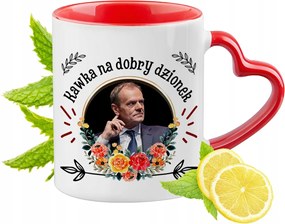 Tusk Piros, szív alakú füllel Ajándék