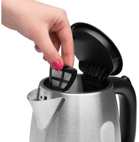 Sencor SWK 1720BK rozsdamentlen gyorsforraló 1,7l, fekete