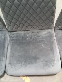 AKCIÓ Szürke IRYS VELVET szék fekete lábakkal, II. osztály