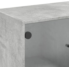 betonszürke kisszekrény üvegajtókkal 68 x 37 x 75,5 cm
