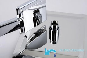 Zuhanyrendszer EYN PT94731 falba süllyesztett kivitelben, LED-világítással, több vízsugárral, króm és ezüst felülettel