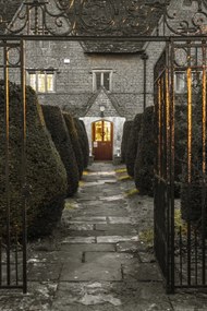 Poszter 30x45cm Egy régi házikó homlokzata Siddingtonban, Assaf Frank