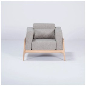 Fawn tölgyfa fotel szürke szövet ülőrésszel - Gazzda
