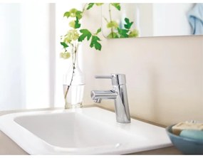 GROHE 32204001 - CONCETTO mosdócsaptelep DN 15 fényes króm