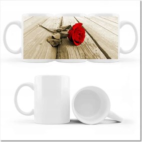 Bögre fényképpel Vörös rózsa a deszkákon