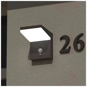 LED napelemes fali lámpa érzékelővel LED/4,4W/3,7V 2200 mAh IP44