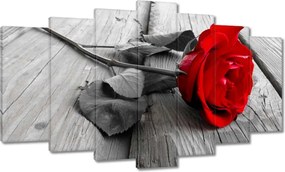 Vászonkép 140x80 Vörös rózsa a deszkákon