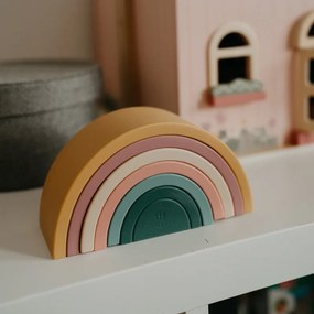 PETITE&amp;MARS szilikon egymásra rakható játék Rainbow Misty Green 12m+