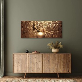 Egy nő képe egy arany szobában (120x50 cm)