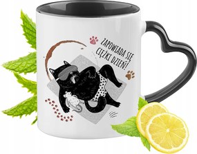 Cica Bögre Fekete Szív Alakú Füllel Ajándék