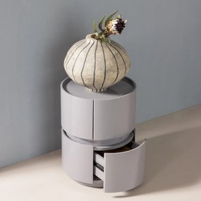 Világosszürke fényes éjjeliszekrény Lunex – WOOOD