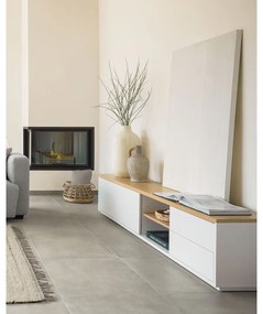 Fehér TV-állvány 200x44 cm Abilen – Kave Home