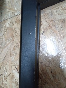 AKCIÓ Világosszürke BALI MARK szék fekete lábakkal II. osztályú