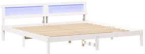 Ágykeret LED -es lámpákkal Fehér 200 x 200 cm Tömör fenyőfa