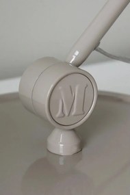 Szürkésbézs állólámpa fém búrával (magasság 130 cm) Tilt – Markslöjd