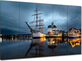 Vászonkép 100x70 Vitorláshajó a kikötőben éjszaka