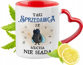 Piros bögre eladó szív alakú füllel ajándékba