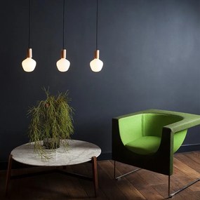 Meleg színű LED dimmelhető izzó E27, 6 W Enno – tala