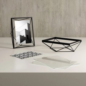 Fekete fém álló-fali képkeret 23x18 cm Prisma – Umbra