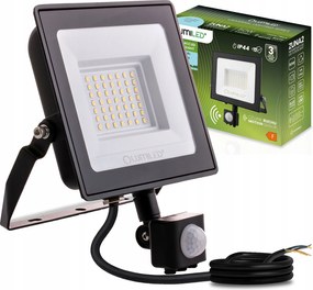 Halogén Led Fényvető 50W Kültéri Lámpa Mozgásérzékelővel Garázs