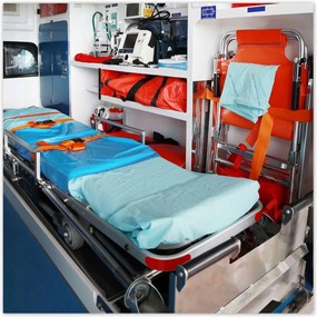 Poszterek 100x100 Mentőautó belseje orvostudomány