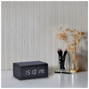 Solight CA01B − Óra ébresztővel LED/5V/3xAAA 3000mA